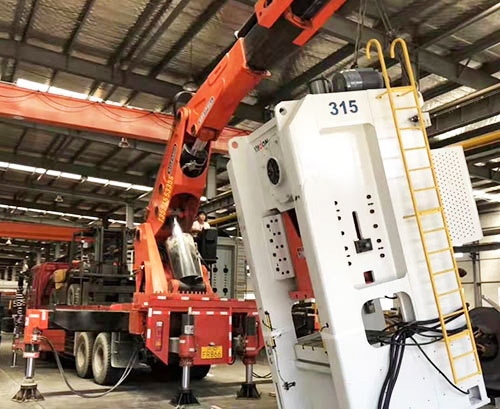 迁安提升工作效率，选择优质折臂吊租赁服务