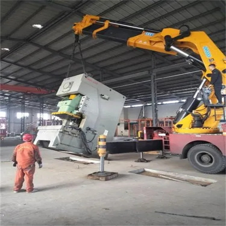 迁安80吨折臂吊车出租附近电话